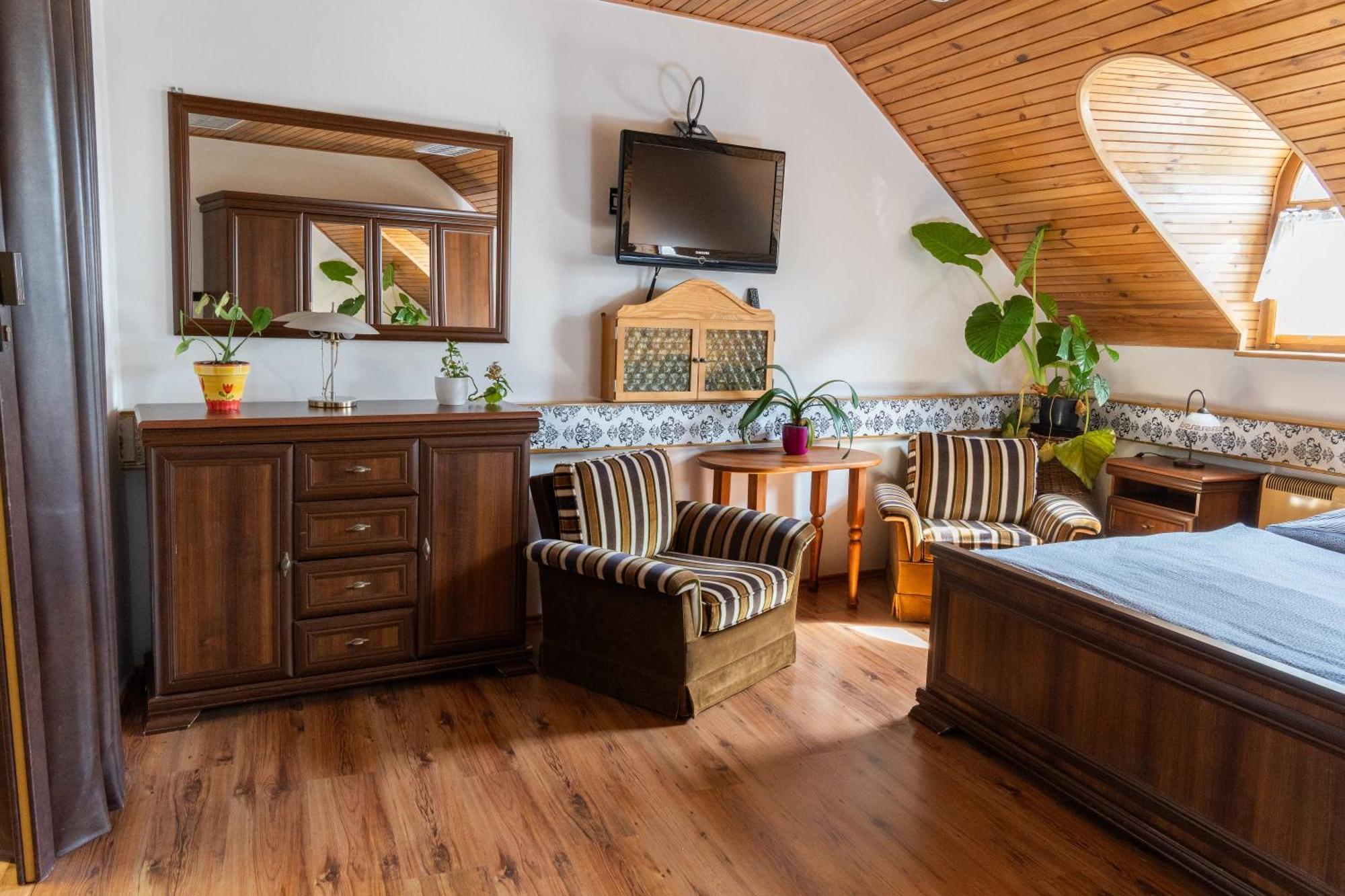 Apartmany Nabrezi Susice Nad Otavou Ngoại thất bức ảnh